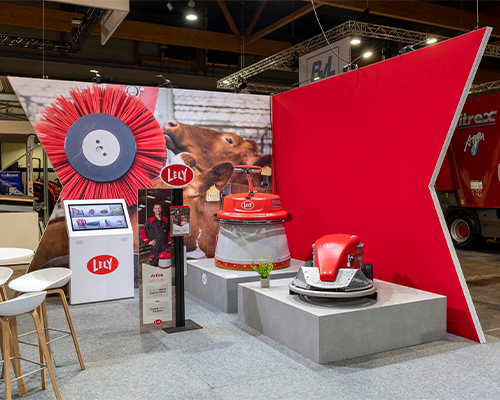 lely decoframe exhibits